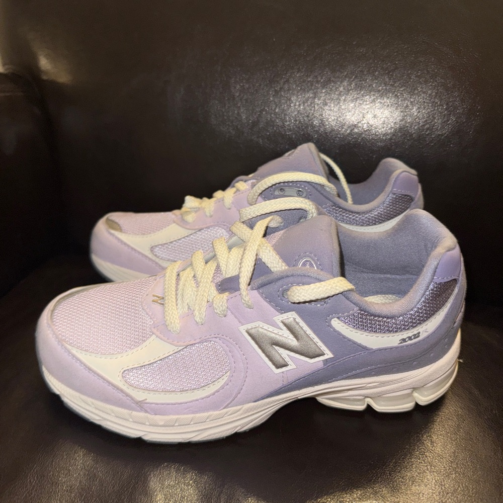 New Balance 2002r - image 2